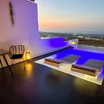 Salida Del Sol Santorini 4*