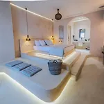Salida Del Sol Santorini Aparthotel 4*