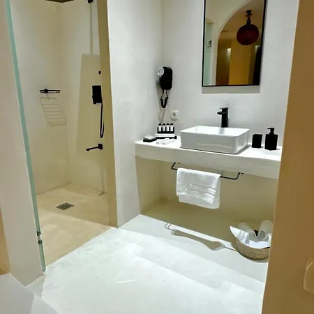 아파트호텔 Salida Del Sol Santorini 4*