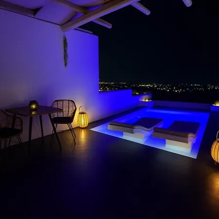 Salida Del Sol Santorini 4*