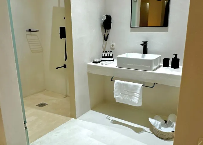 Salida Del Sol Santorini 4*